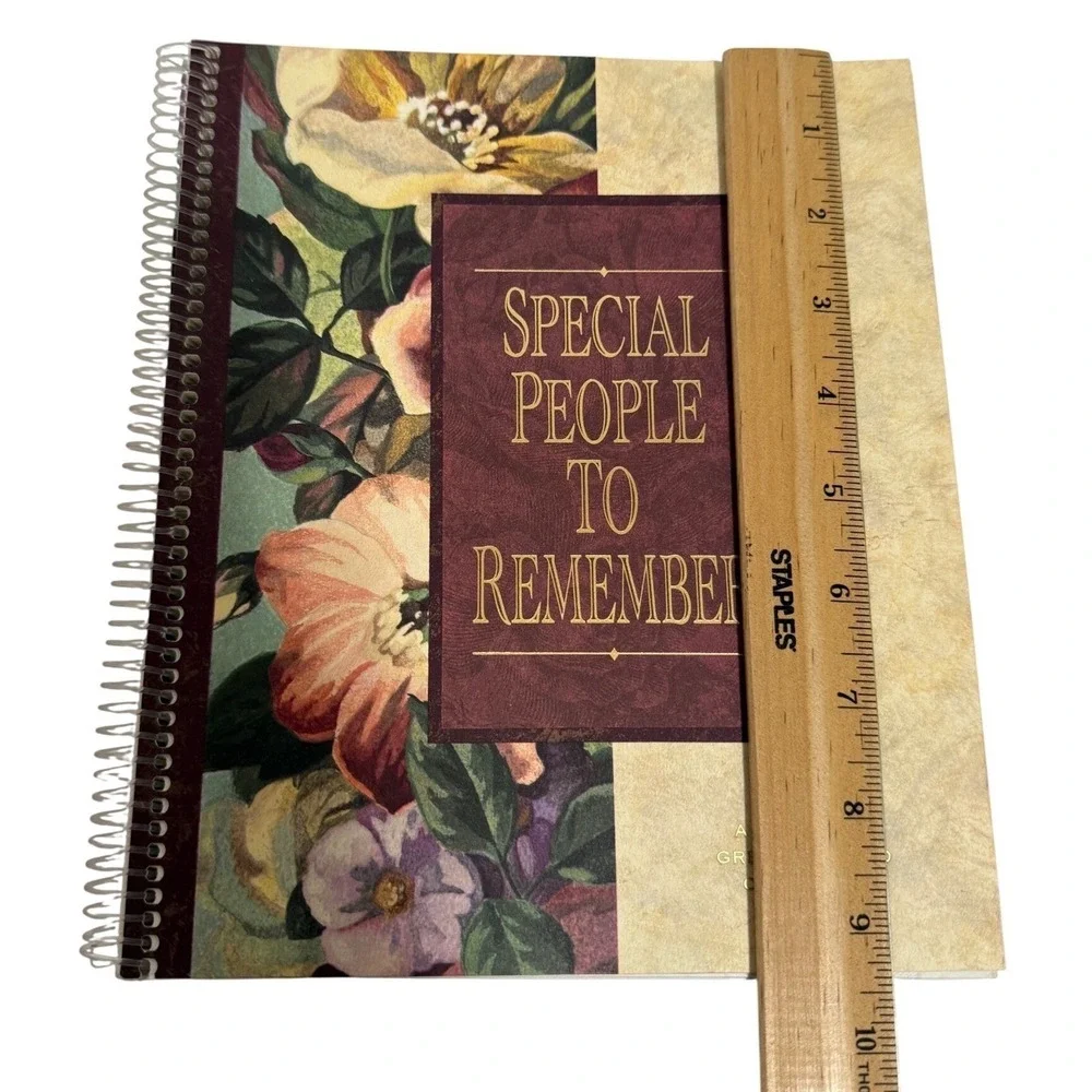 Hallmark Special People to Remember Greeting Card Organizer Floral Spiral Book